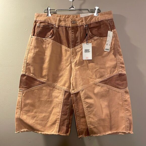BDG Skater Shorts - Picture 1 of 15